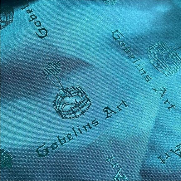 Gobelins Art Chic Designer Tote Bag - Red and Tan - Picture 15 of 15